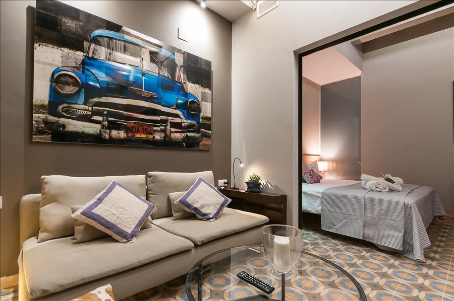 Standing Hotel Suites By Actisource Руасси-эн-Франс Экстерьер фото